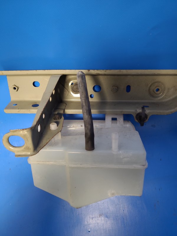 Бачок расширительный LEAF 10-17