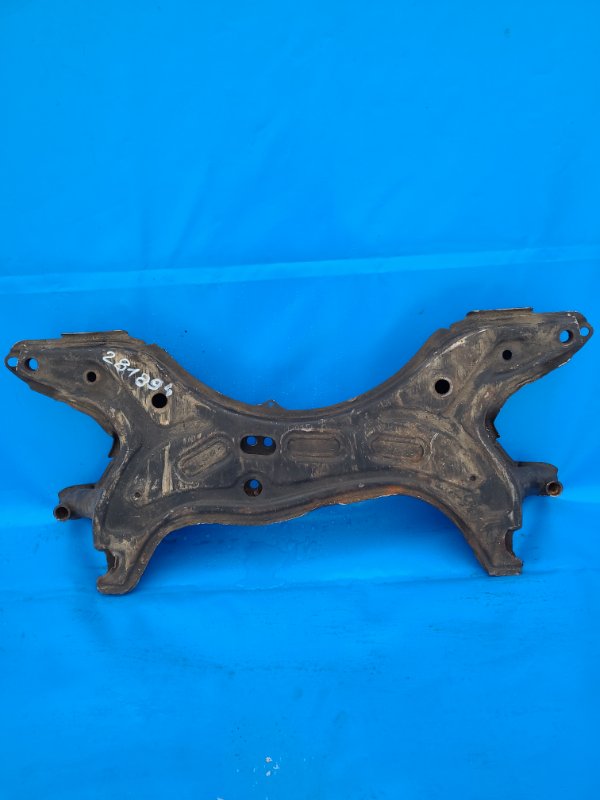 Балка передней подвески TOYOTA RAV4 00-05 51201-42050 Б/У