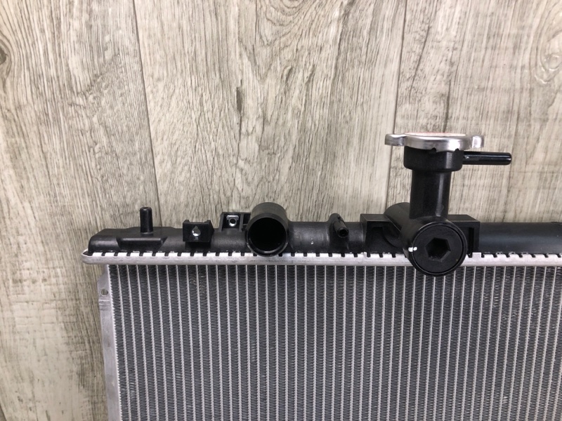 Радиатор основной MAZDA 6 GG 02-07 Радиатор основной MAZDA 6 GG 02-07