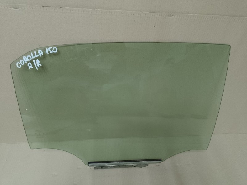 Стекло двери заднее правое TOYOTA COROLLA 150 06-13 68103-02260 Б/У