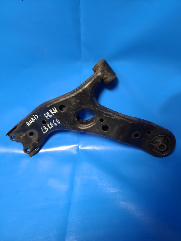 Запчасть рычаг передней подвески нижний передний правый TOYOTA AURIS 06-12 48068-02130 Б/У Рычаг передней подвески нижний передний правый TOYOTA AURIS 06-12 48068-02130 Б/У