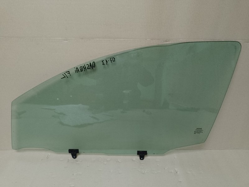 Стекло двери переднее левое NISSAN QASHQAI 07-14 80301-EY10A Б/У