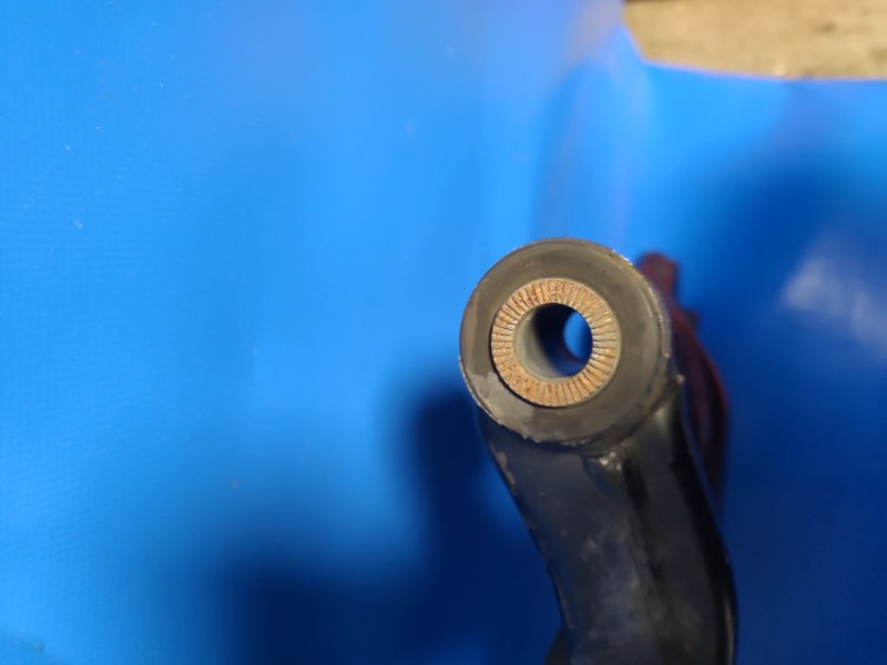 Рычаг передней подвески нижний передний правый AURIS 06-12