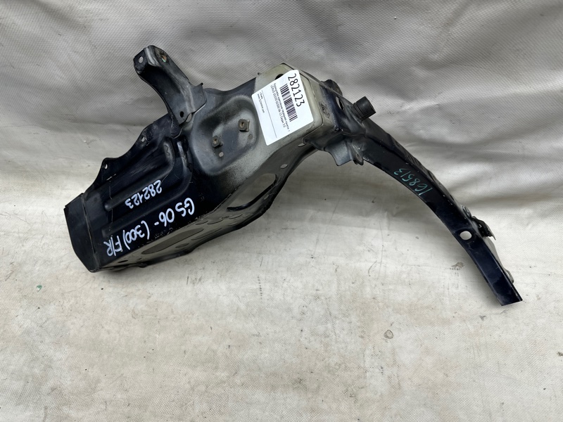 Кронштейн крепления передней панели правый GS350 GS300 05-11 Седан 3.0