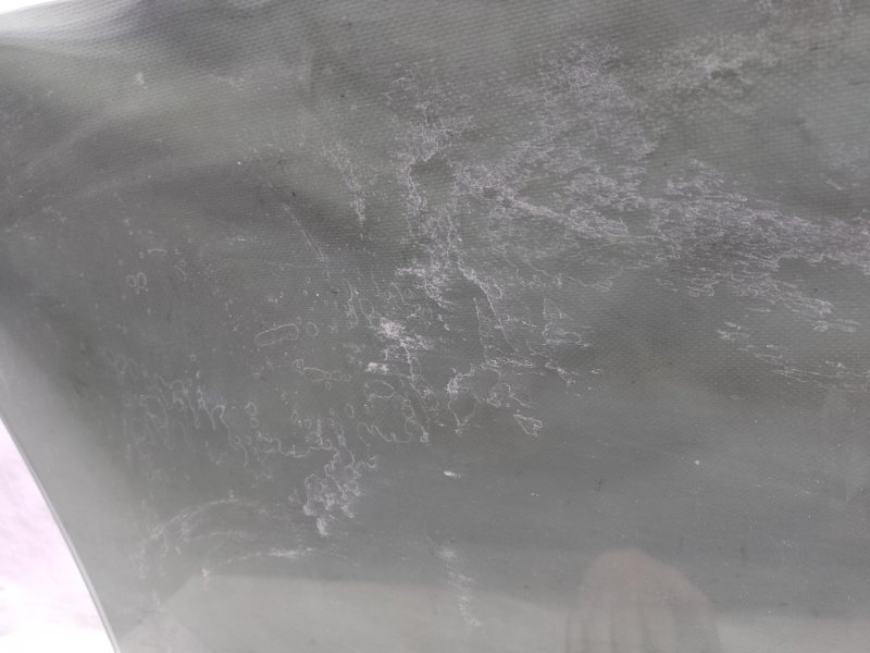 Стекло двери переднее левое TOYOTA COROLLA 150 06-13