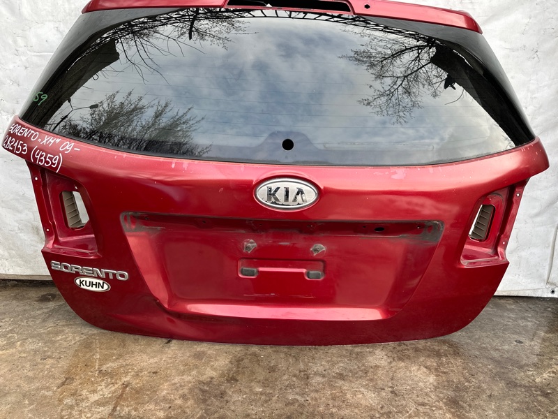 Крышка багажника KIA SORENTO XM 09-14 2.4