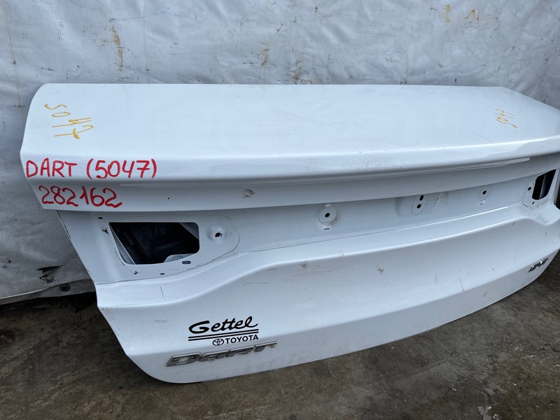 Крышка багажника DODGE DART 12-16 2.4 ED6