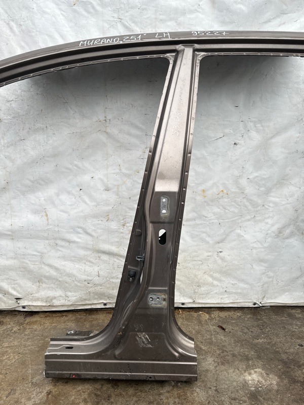 Стойка кузова средняя левая NISSAN MURANO Z51 07-14