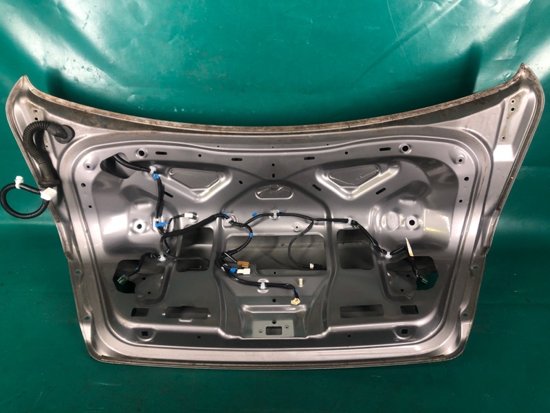 Крышка багажника M25/M37/M56/Q70/M35H 10-16 2010 Седан 3.7 VQ37VHR