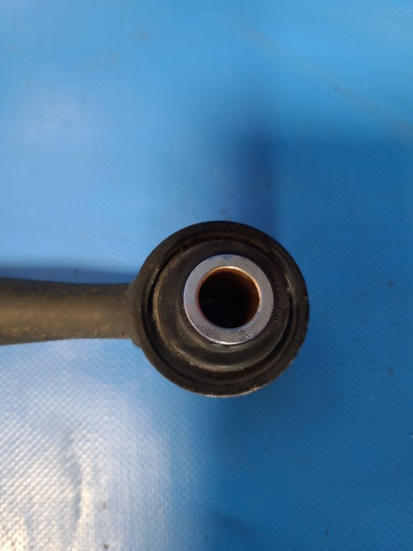 Рычаг задней подвески поперечный CAMRY 20 96-02 Рычаг задней подвески поперечный CAMRY 20 96-02