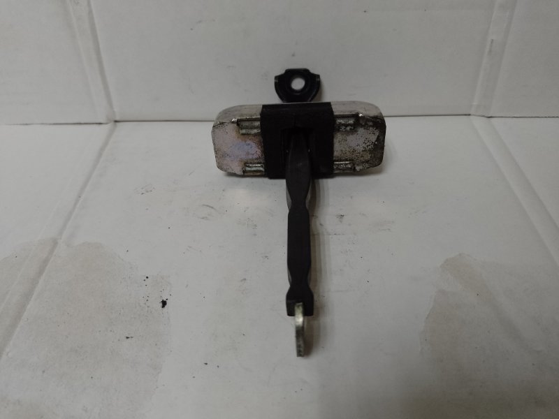 Ограничитель двери задний левый CAMRY 50 12-15 Ограничитель двери задний левый CAMRY 50 12-15