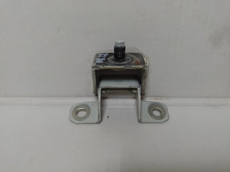Петля крышки багажника NISSAN TIIDA/VERSA C11 04-11 90400-ED00A Б/У