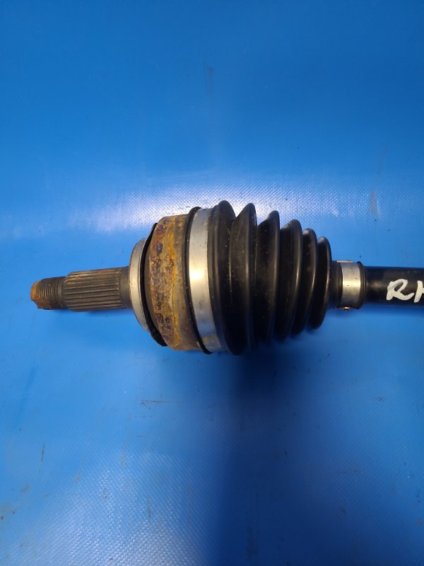 Привод передний правый HONDA CIVIC 4D 06-11