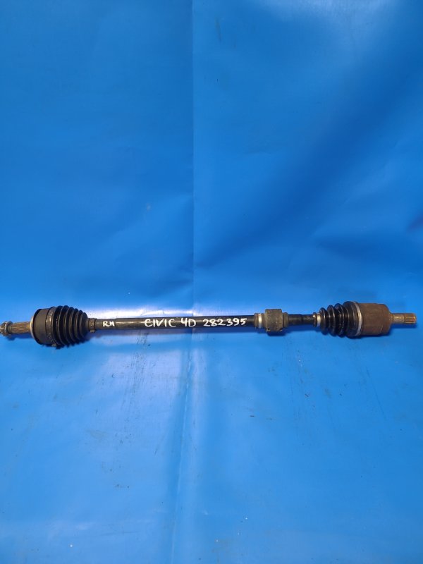 Привод передний правый HONDA CIVIC 4D 06-11 44305-SNC-000 Б/У