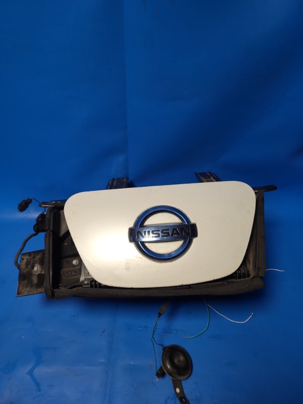 Зарядное гнездо (розетка) NISSAN LEAF 10-17 296B1-3NF1A Б/У