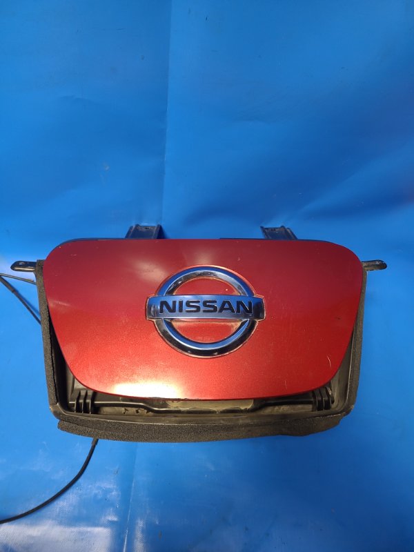 Зарядное гнездо (розетка) NISSAN LEAF 10-17 296B1-3NA1A Б/У