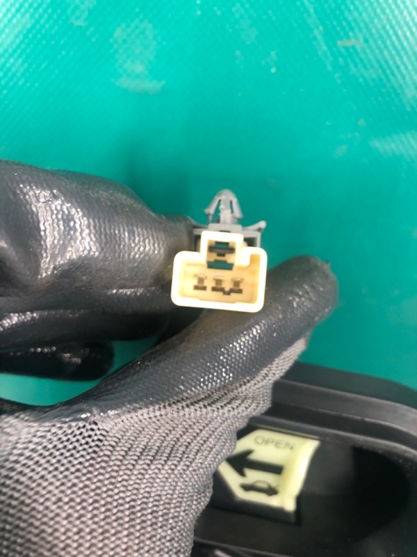 Замок крышки багажника 6 GG 02-07 2003 2.3