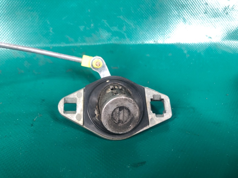 Замок крышки багажника 6 GG 02-07 2003 2.3