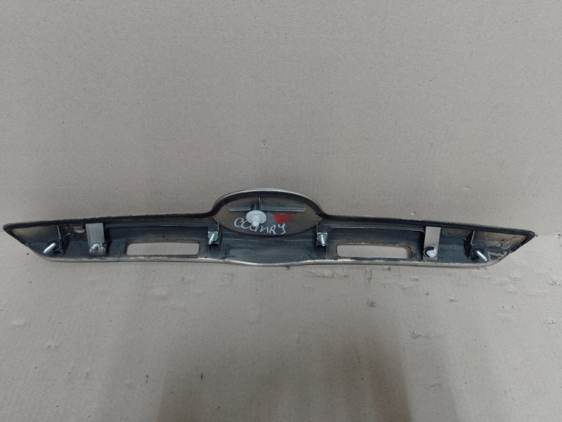 Панель подсветки номера CAMRY 40 06-11