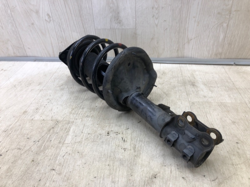 Амортизатор передний левый I30 FD 07-12 Амортизатор передний левый I30 FD 07-12