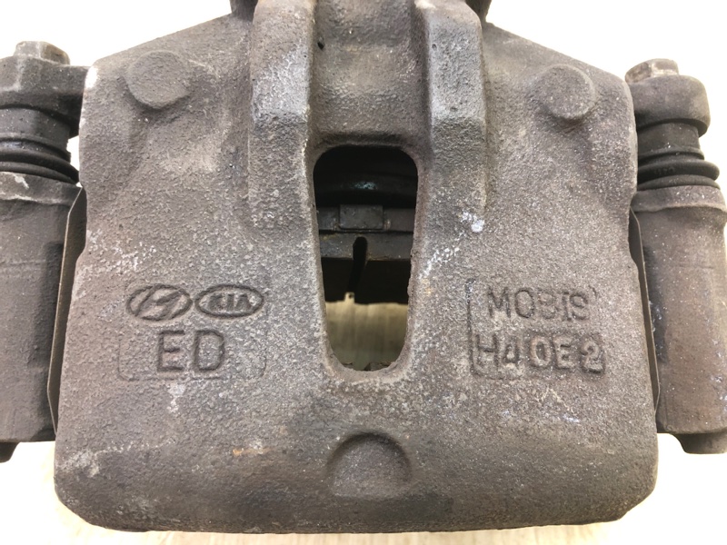 Суппорт тормозной передний правый I30 FD 07-12