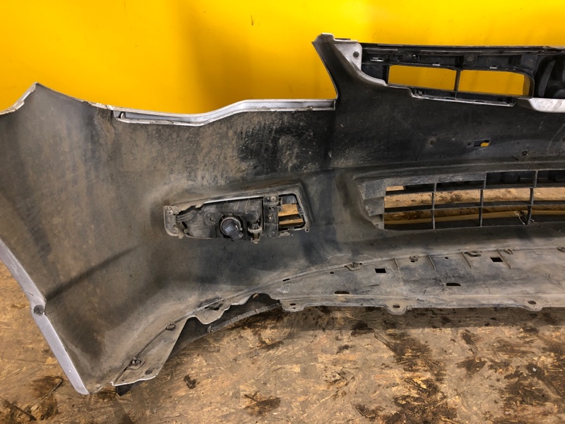 Бампер передний CIVIC 4D 06-11