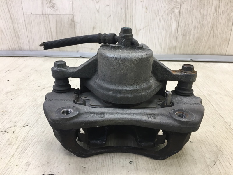 Суппорт тормозной передний правый I30 FD 07-12 Суппорт тормозной передний правый I30 FD 07-12