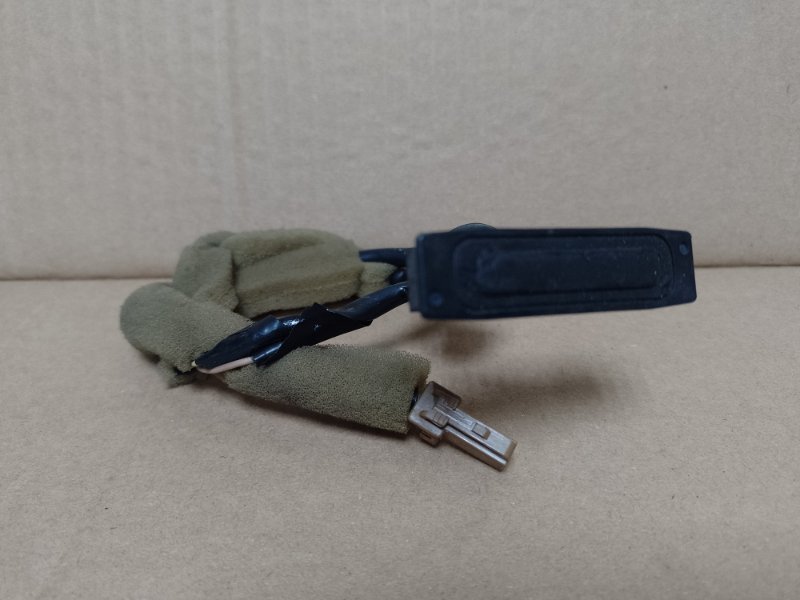 Кнопка открывания багажника наружная NISSAN ALTIMA L33 12-18 25380-9HM0A Б/У