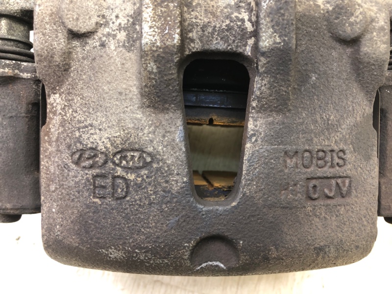 Суппорт тормозной передний правый I30 FD 07-12