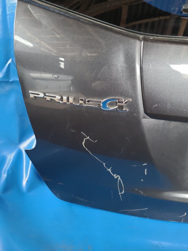 Крышка багажника TOYOTA PRIUS PLUS 11-14 Крышка багажника TOYOTA PRIUS PLUS 11-14