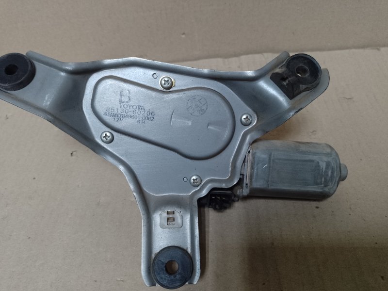 Моторчик стеклоочистителя задний LAND CRUISER PRADO 120 02-09