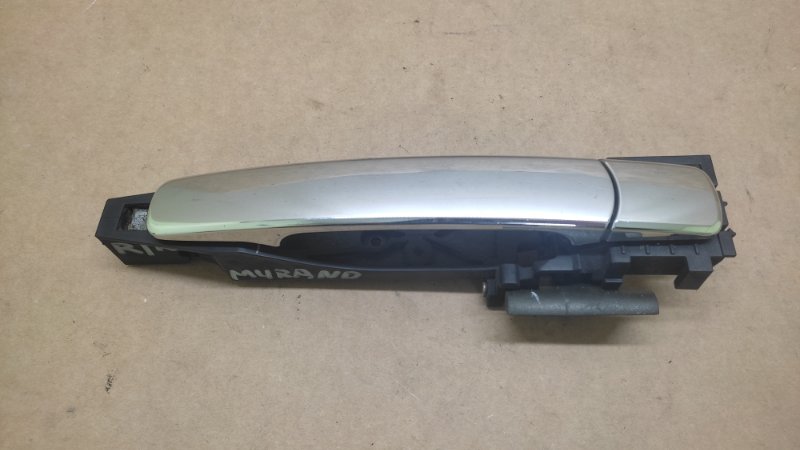 Запчасть ручка двери наружная задняя правая NISSAN MURANO Z50 02-07 2005 3.5 VQ35DE 80640-CA012 Б/У Ручка двери наружная задняя правая NISSAN MURANO Z50 02-07 2005 3.5 VQ35DE 80640-CA012 Б/У