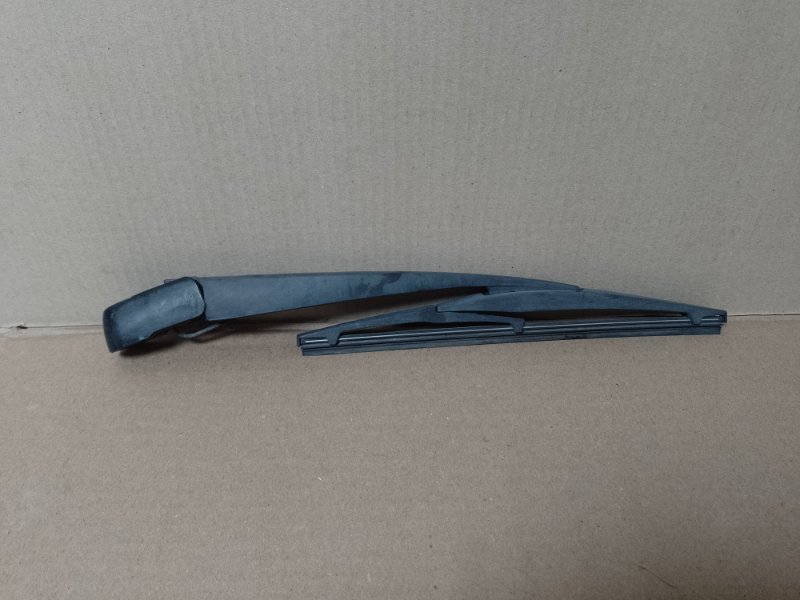 Поводок стеклоочистителя задний NISSAN LEAF 10-17 28780-3NF0A Б/У