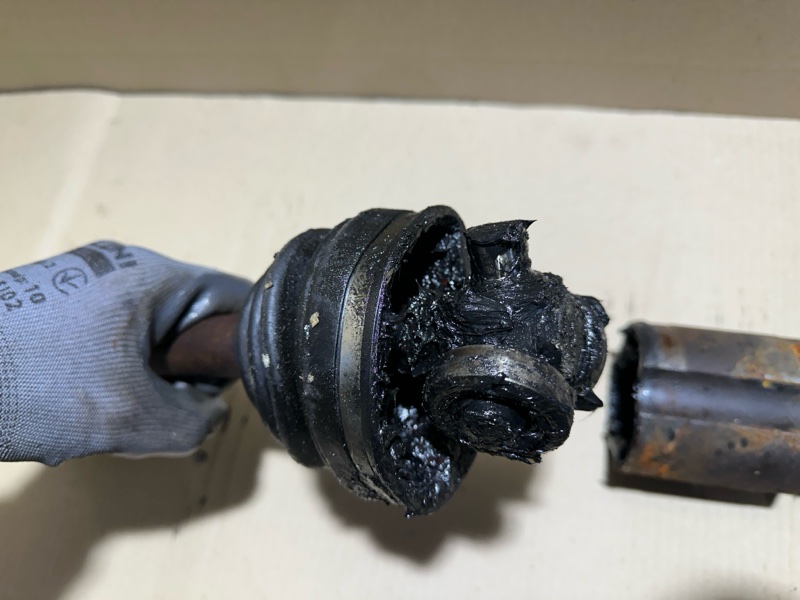 Привод передний правый DART 12-16 2015 2.4 ED6