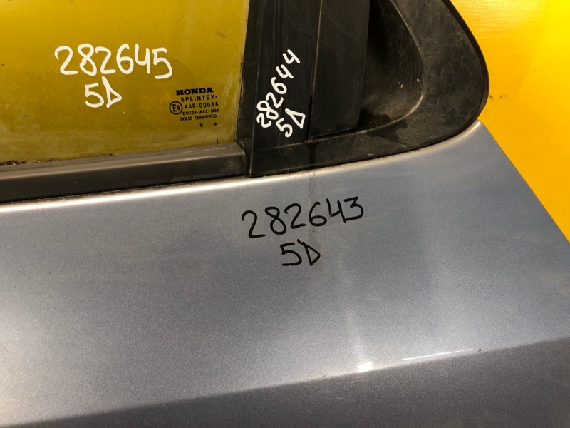 Дверь задняя левая CIVIC 5D 06-11