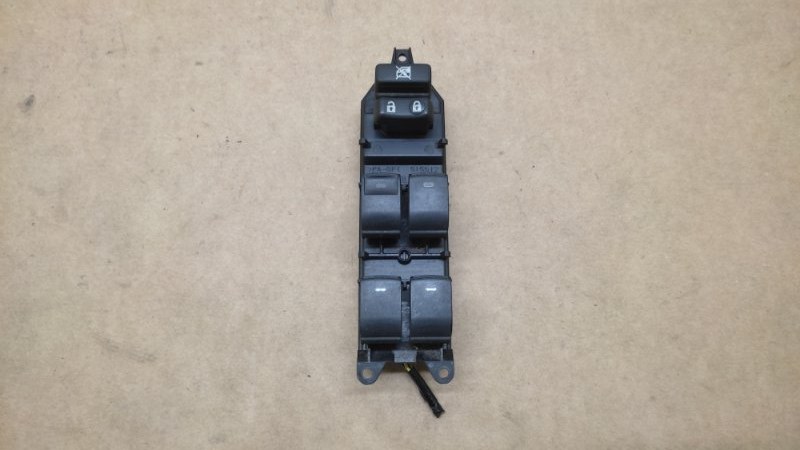 Блок управления стеклоподъемниками передний левый TOYOTA CAMRY 40 06-11 2010 2.5 2ARFE 84040-06030 Б/У