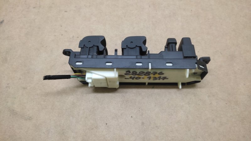 Блок управления стеклоподъемниками передний левый CAMRY 40 06-11 2010 2.5 2ARFE