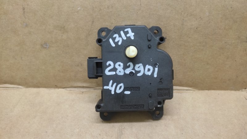 Моторчик заслонки печки TOYOTA CAMRY 40 06-11 2010 2.5 2ARFE 87106-07140 Б/У