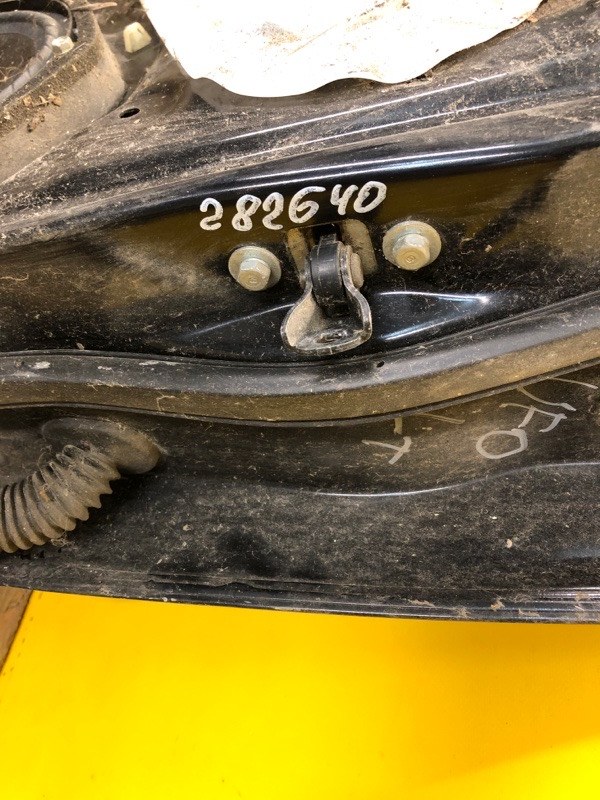 Ограничитель двери задний левый HONDA CIVIC 5D 06-11 72880SMGE01 Б/У