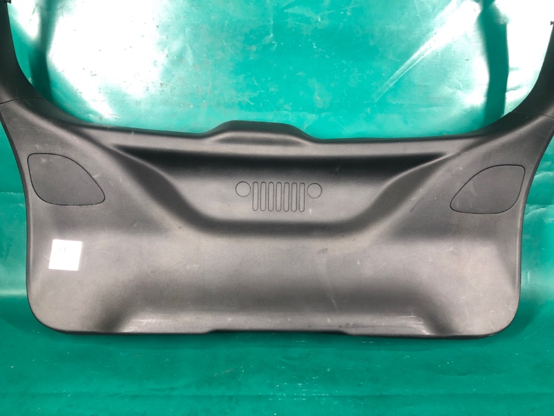 Обшивка крышки багажника COMPASS 17-21 2017 2.4 ED6