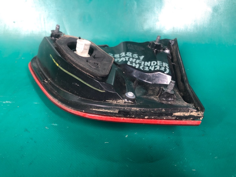 Фонарь внутренний левый NISSAN PATHFINDER R52 12-21 3.5 VQ35DD