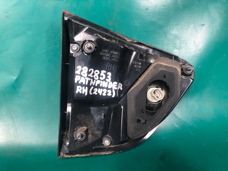 Фонарь внутренний правый NISSAN PATHFINDER R52 12-21 3.5 VQ35DD