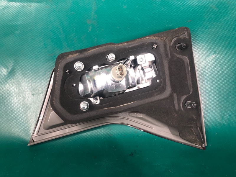 Фонарь внутренний левый ACURA MDX (YD2) 06-13 3.7 Фонарь внутренний левый ACURA MDX (YD2) 06-13 3.7