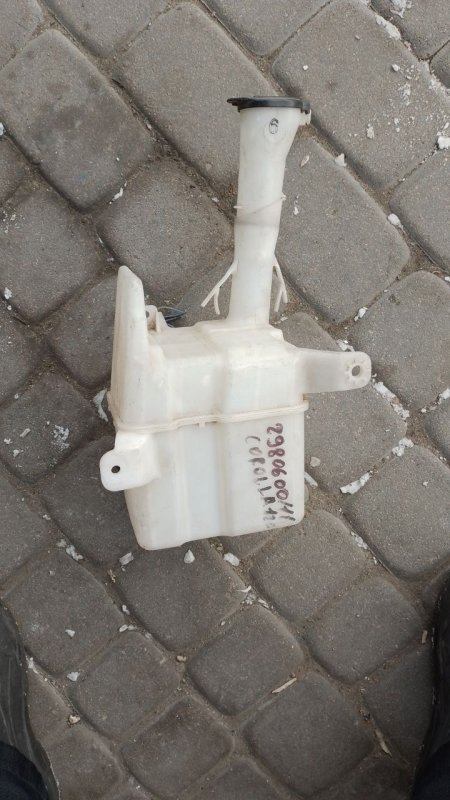 Бачок омывателя COROLLA 120 00-07
