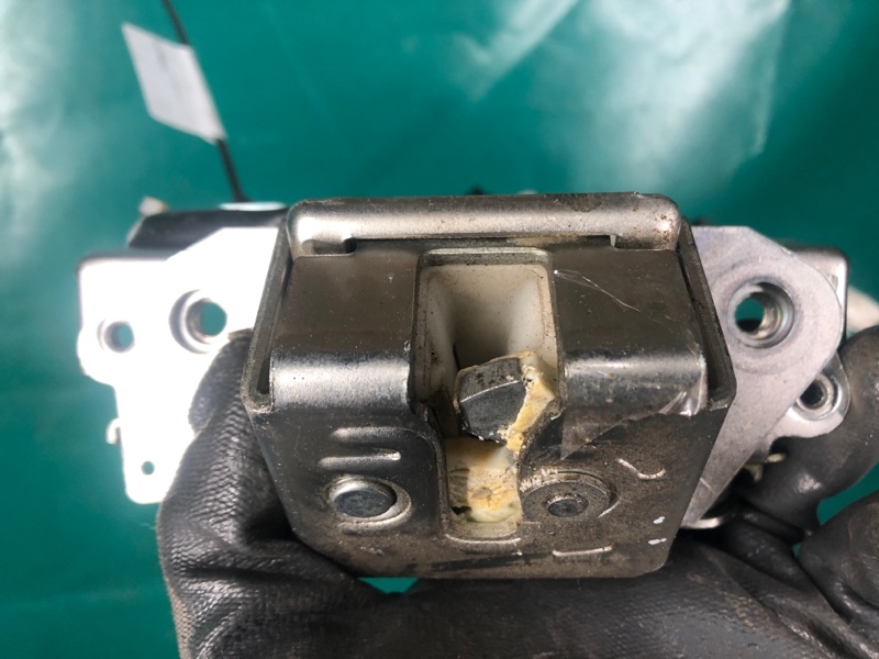 Замок крышки багажника RDX 12-19 2017