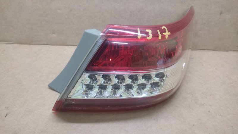 Фонарь наружный правый CAMRY 40 06-11 2010 2.5 2ARFE Фонарь наружный правый CAMRY 40 06-11 2010 2.5 2ARFE