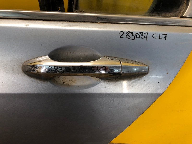 Запчасть ручка двери наружная задняя левая HONDA ACCORD CL7 / TSX 03-08 72680SEA003 Б/У Ручка двери наружная задняя левая HONDA ACCORD CL7 / TSX 03-08 72680SEA003 Б/У