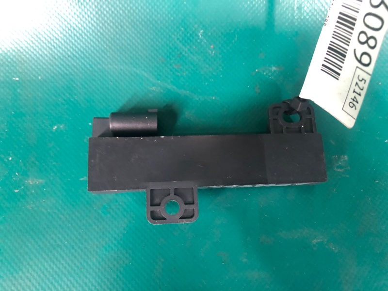 Антенна задняя левая COMPASS 17-21 2017 2.4 ED6 Антенна задняя левая COMPASS 17-21 2017 2.4 ED6