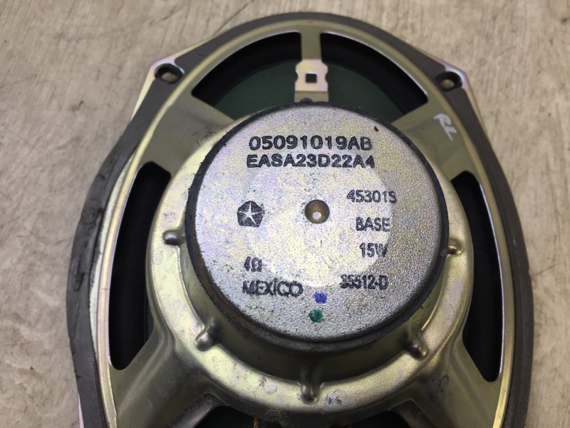 Динамик задний JOURNEY 08-20 2013 JC 3.6 ERB