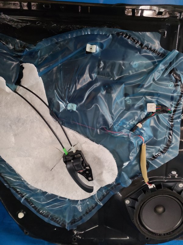 Дверь задняя левая RAV4 05-12 Дверь задняя левая RAV4 05-12